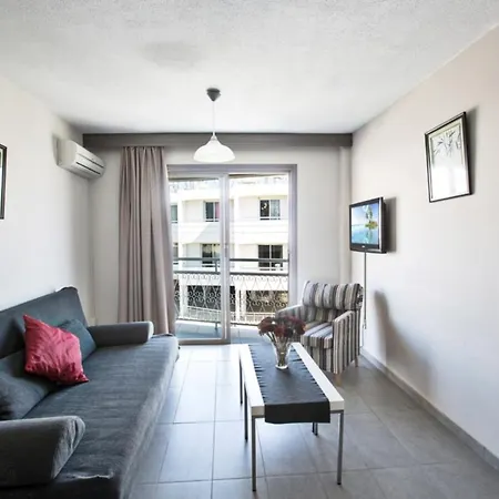 Villa Beautiful 5 Star Holiday In A Prime Location In Ayia Napa,book Early To Secure Your Dates, 1329 *