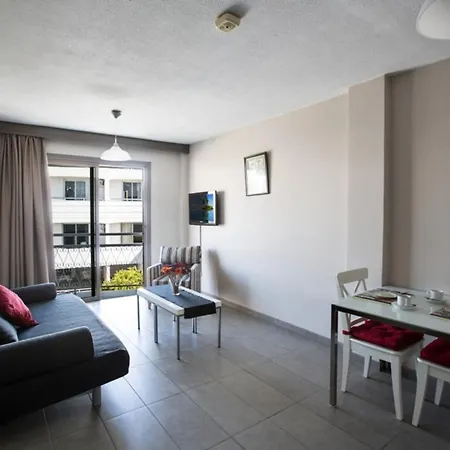 Villa Beautiful 5 Star Holiday In A Prime Location In Ayia Napa,book Early To Secure Your Dates, 1329 Ayia Napa